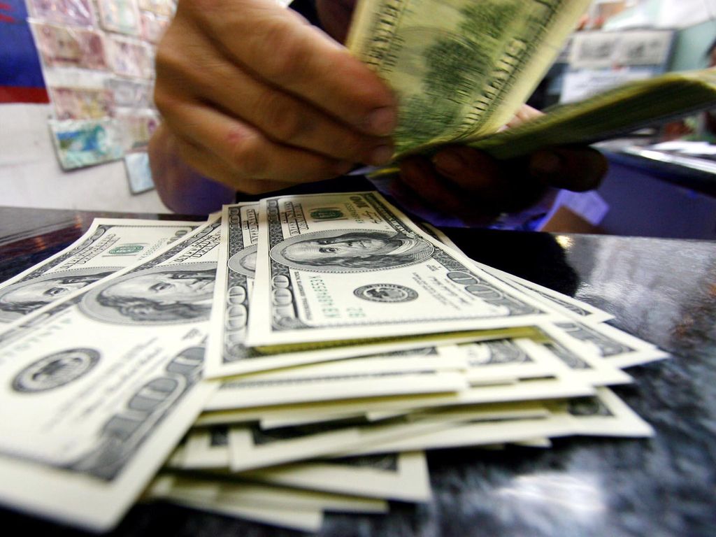 Dolar AS Melemah Tipis ke Rp 14.080
